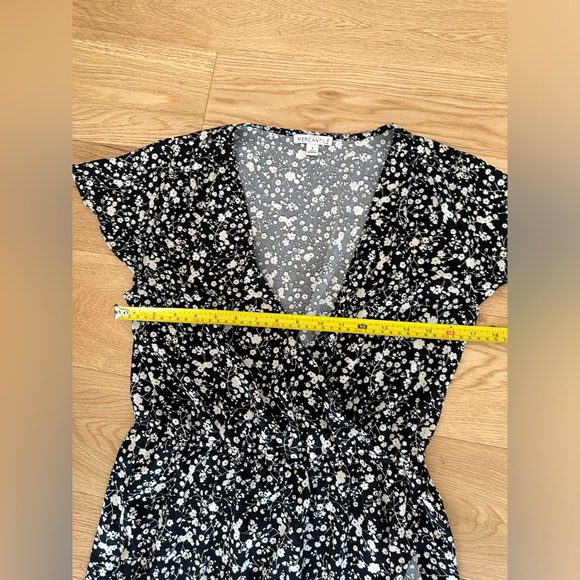 J. Crew Mercantile knee length floral wrap dress - Picture 7 of 8